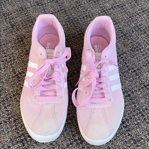 Size 8 pink adidas